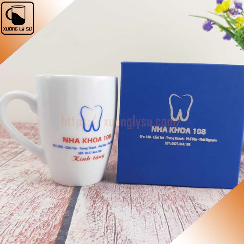 Mỗi bộ ly sứ có in logo, hộp đựng đầy đủ tại Xưởng chỉ có mức giá từ 30.000 đồng - 50.000 đồng