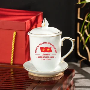 Ly Sứ Nắp Lửa Hoa Sen Kẻ Vàng