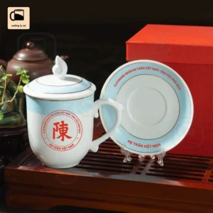 Ly Sứ Nắp Lửa Hoa Cúc Vẽ Vàng